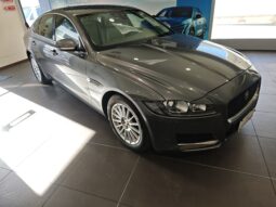 JAGUAR XF pieno