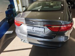 JAGUAR XF pieno