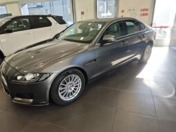 JAGUAR XF pieno
