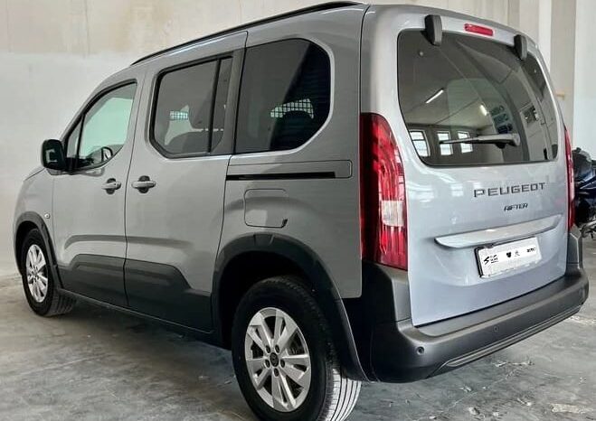PEUGEOT NUOVO RIFTER pieno
