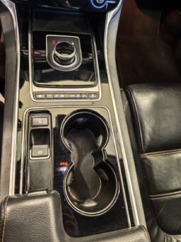 JAGUAR XE pieno