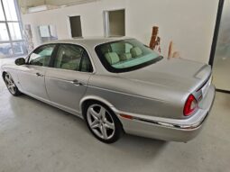 JAGUAR XJ pieno