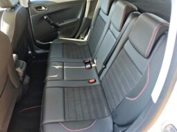 PEUGEOT 2008 pieno